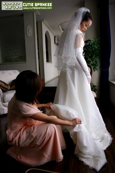 Japanese Bride Spanking - Japan bride gets hard spanked | Caning